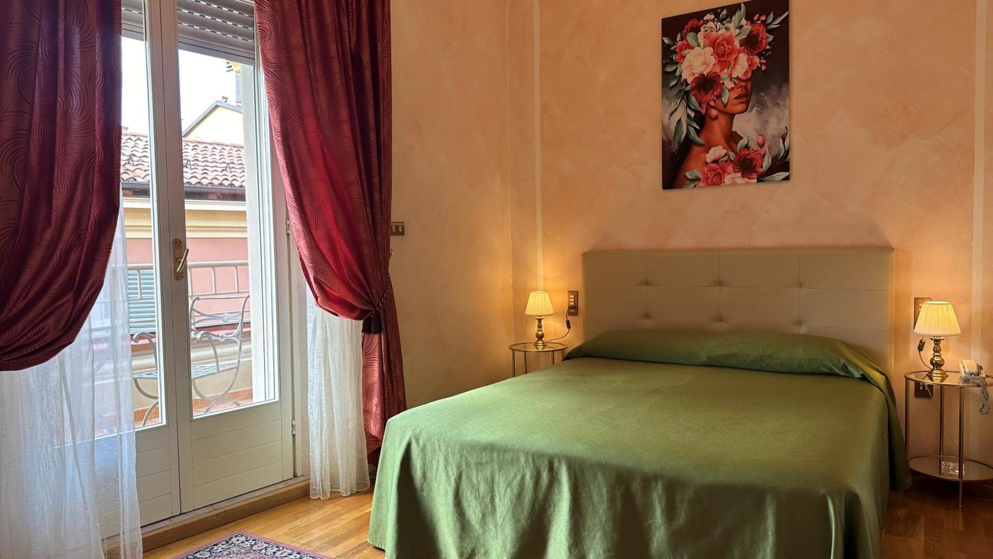 Hotel Roma โบโลญญา ภายนอก รูปภาพ