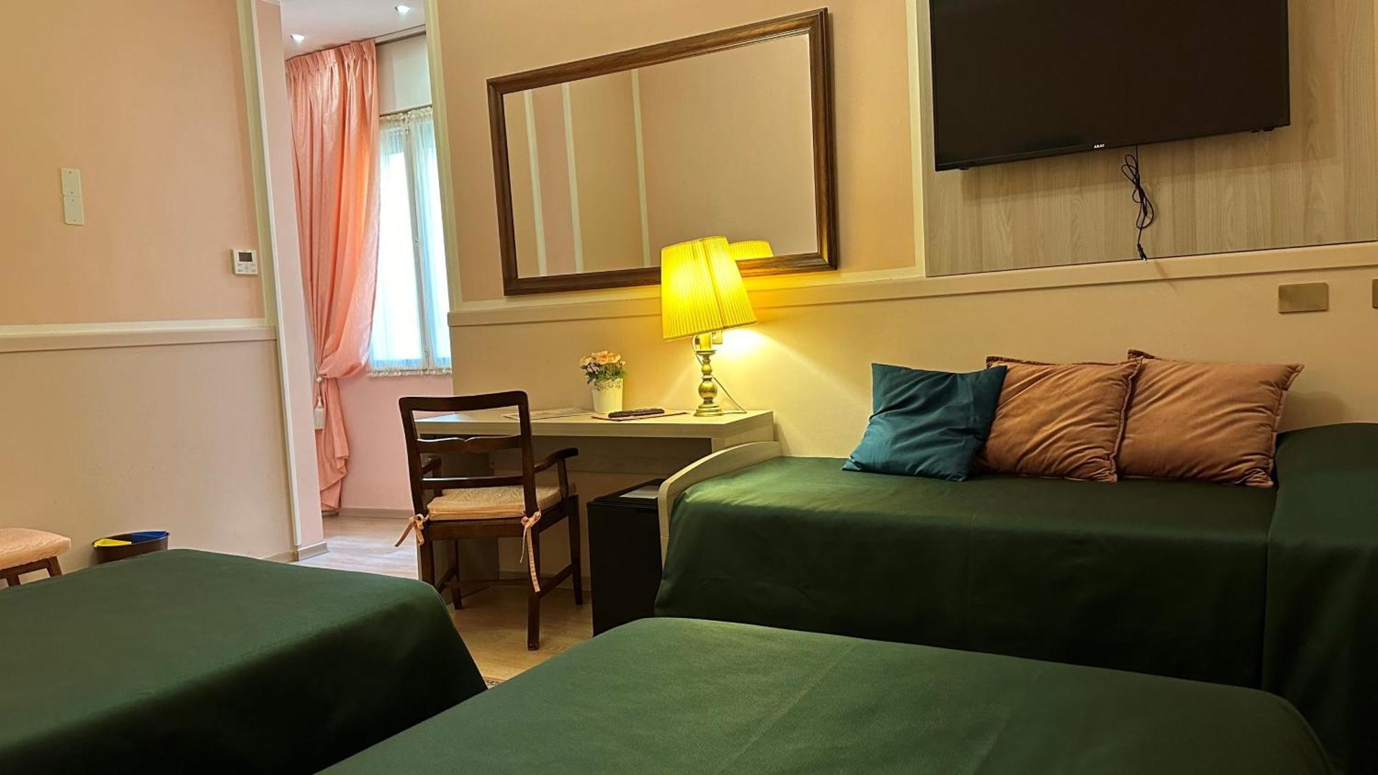 Hotel Roma โบโลญญา ภายนอก รูปภาพ